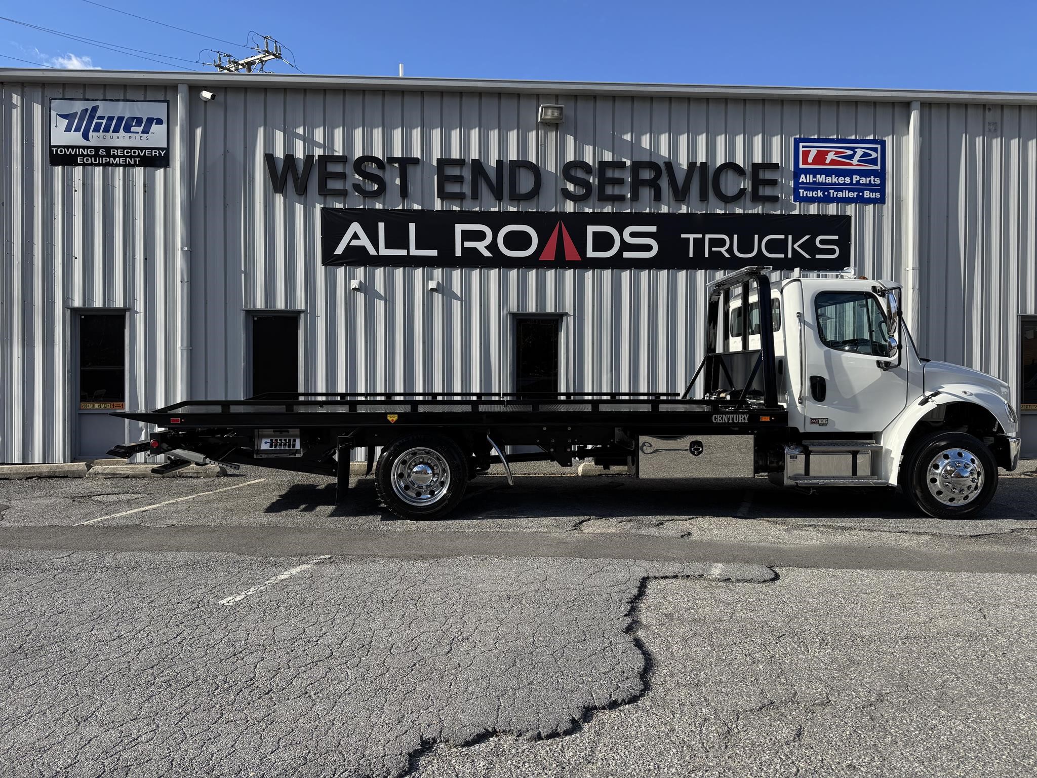 2026 FREIGHTLINER M2 106 thumbnail 2