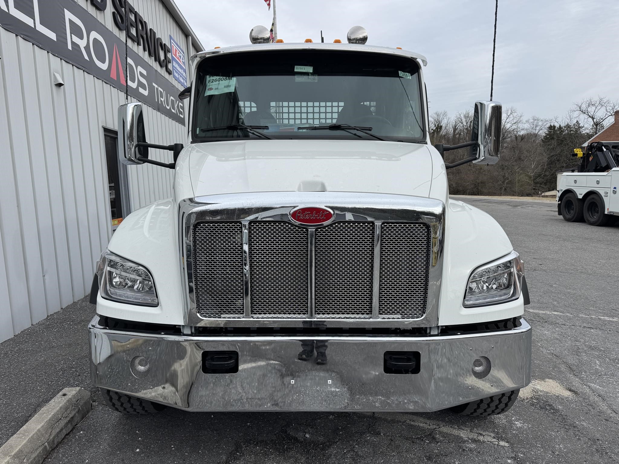 2027 PETERBILT 548 thumbnail 3