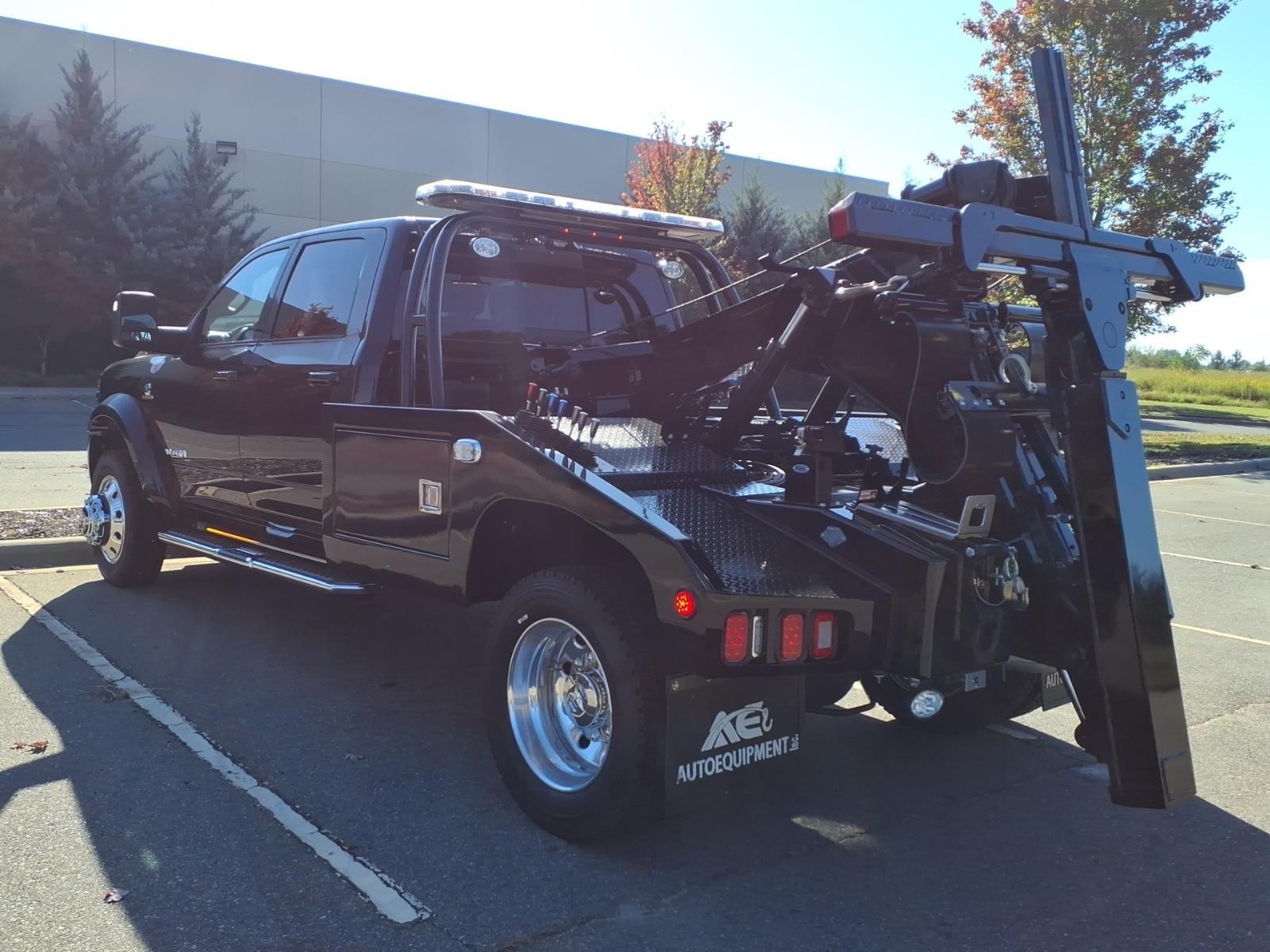 2026 RAM 5500 LARAMIE thumbnail 28