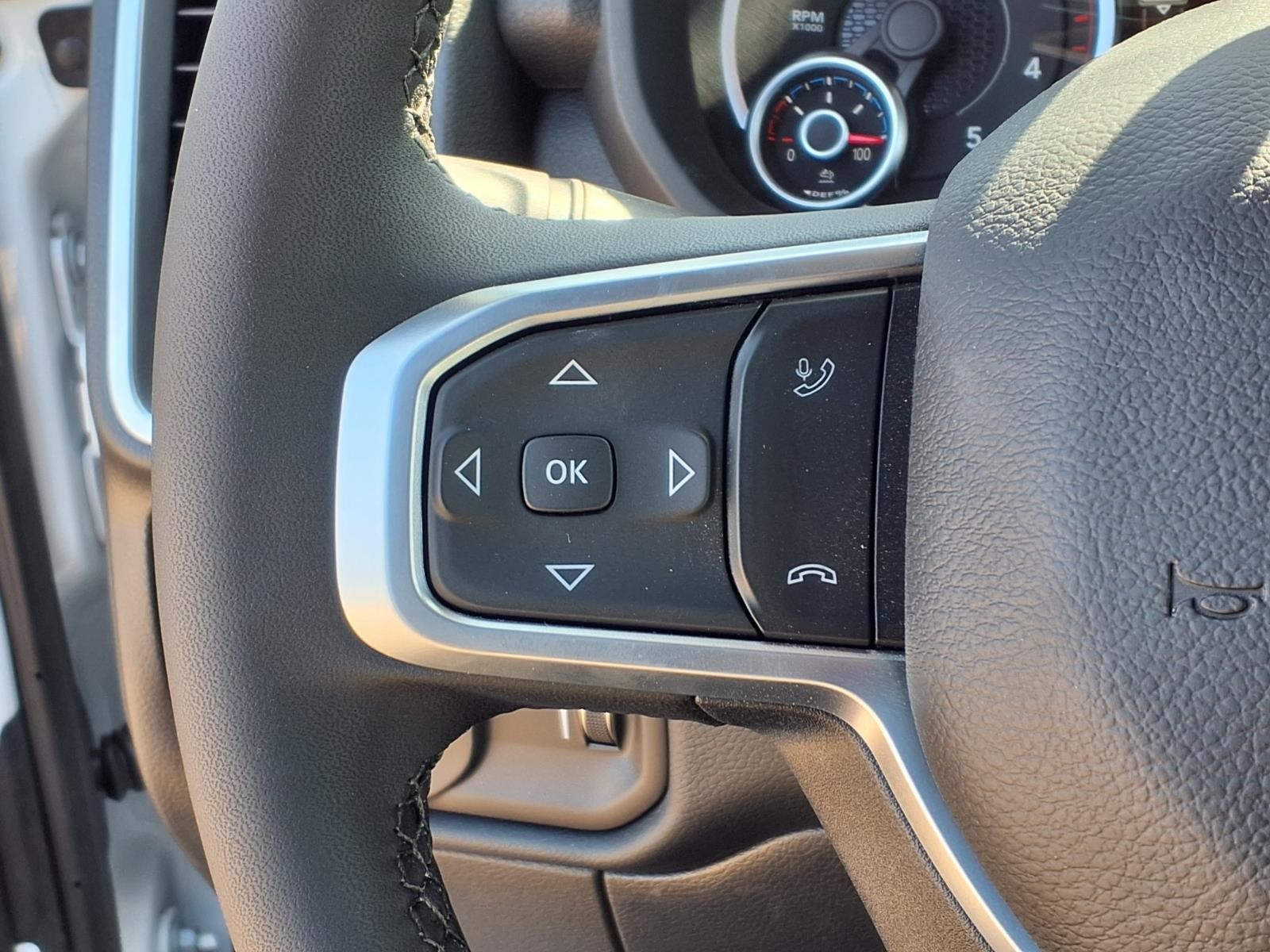 2026 RAM 5500 BIG HORN thumbnail 12