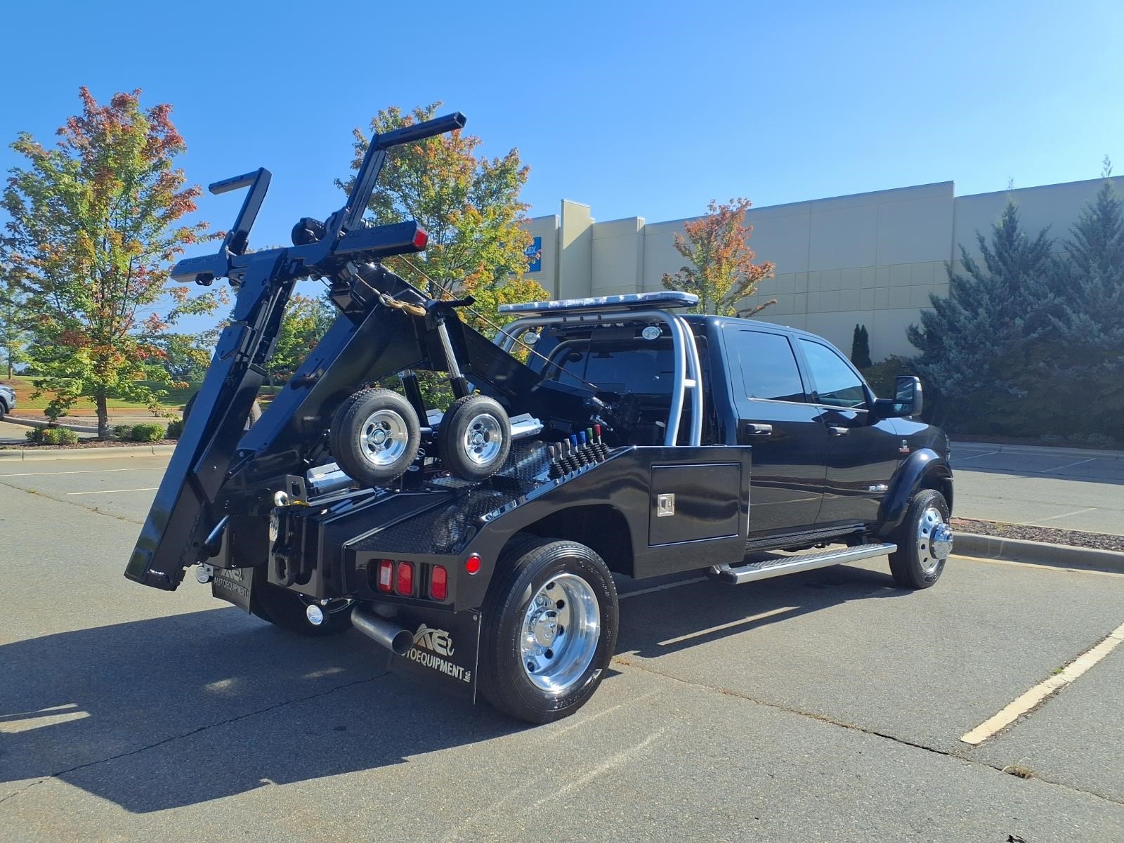 2026 RAM 5500 BIG HORN thumbnail 28