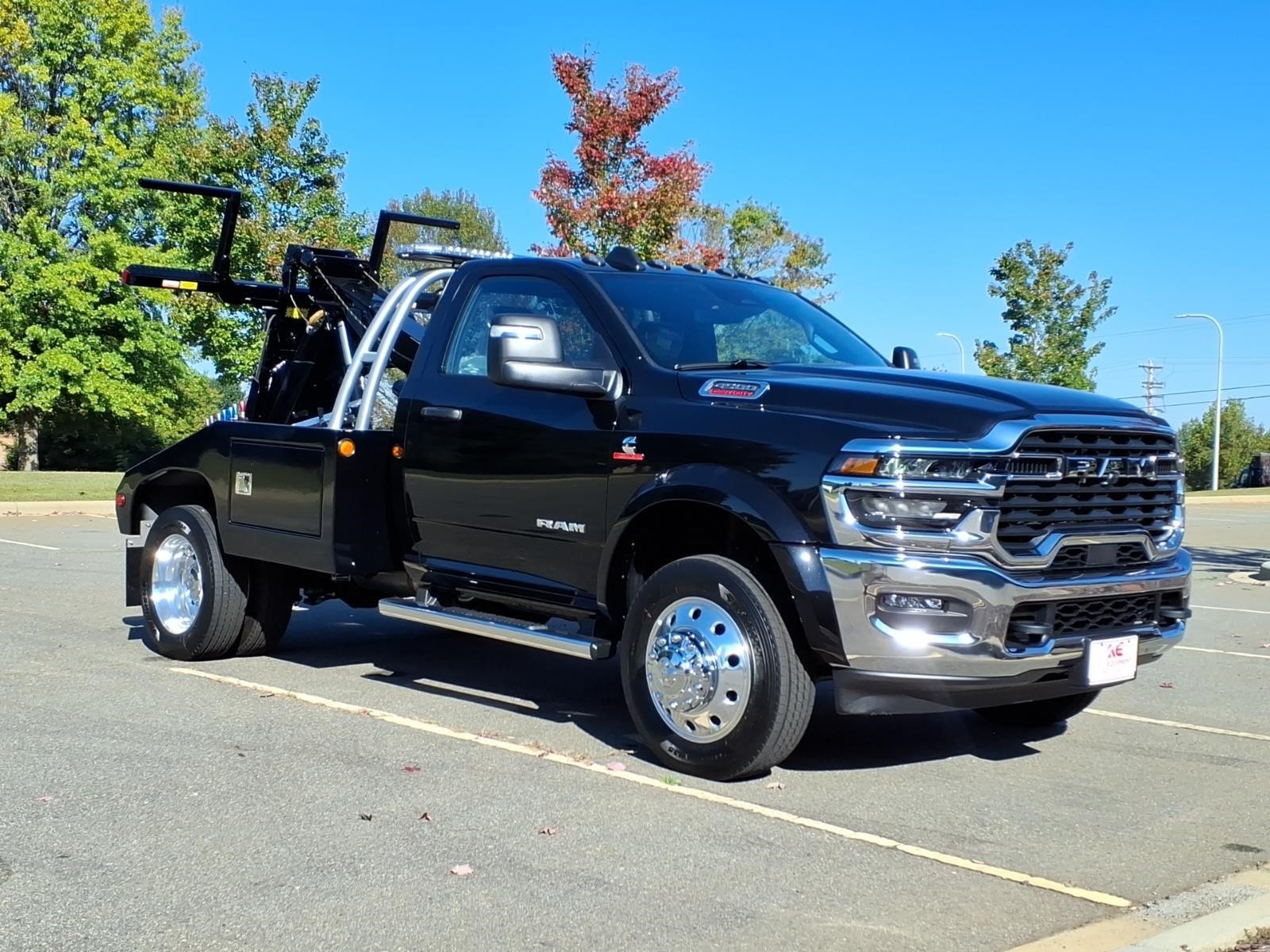 2027 RAM 4500 BIG HORN photo 1