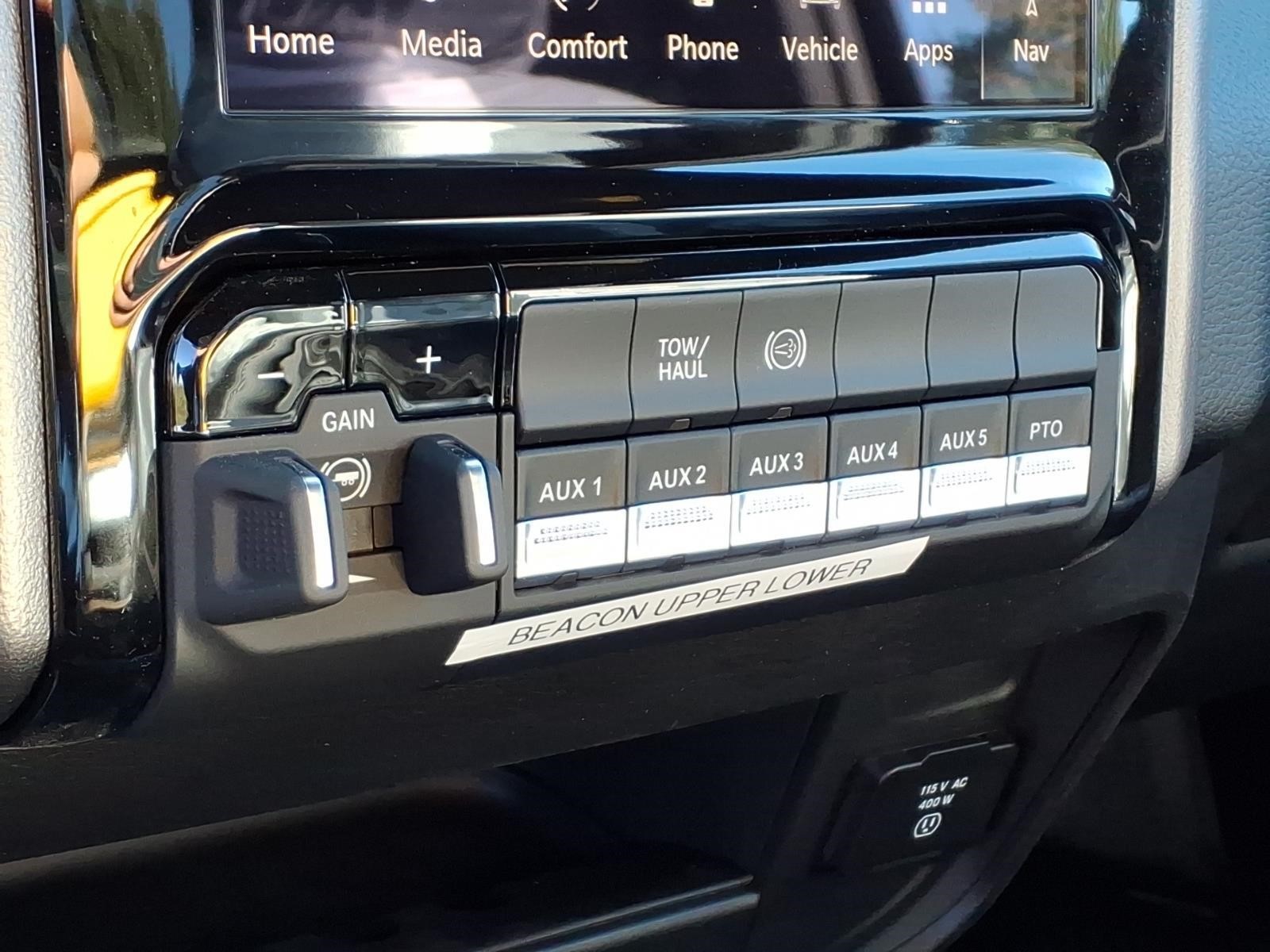 2027 RAM 4500 BIG HORN thumbnail 6