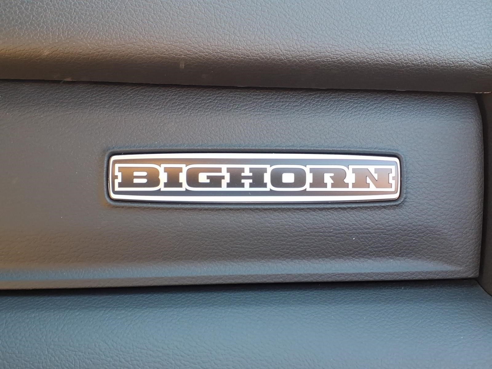 2027 RAM 4500 BIG HORN thumbnail 31