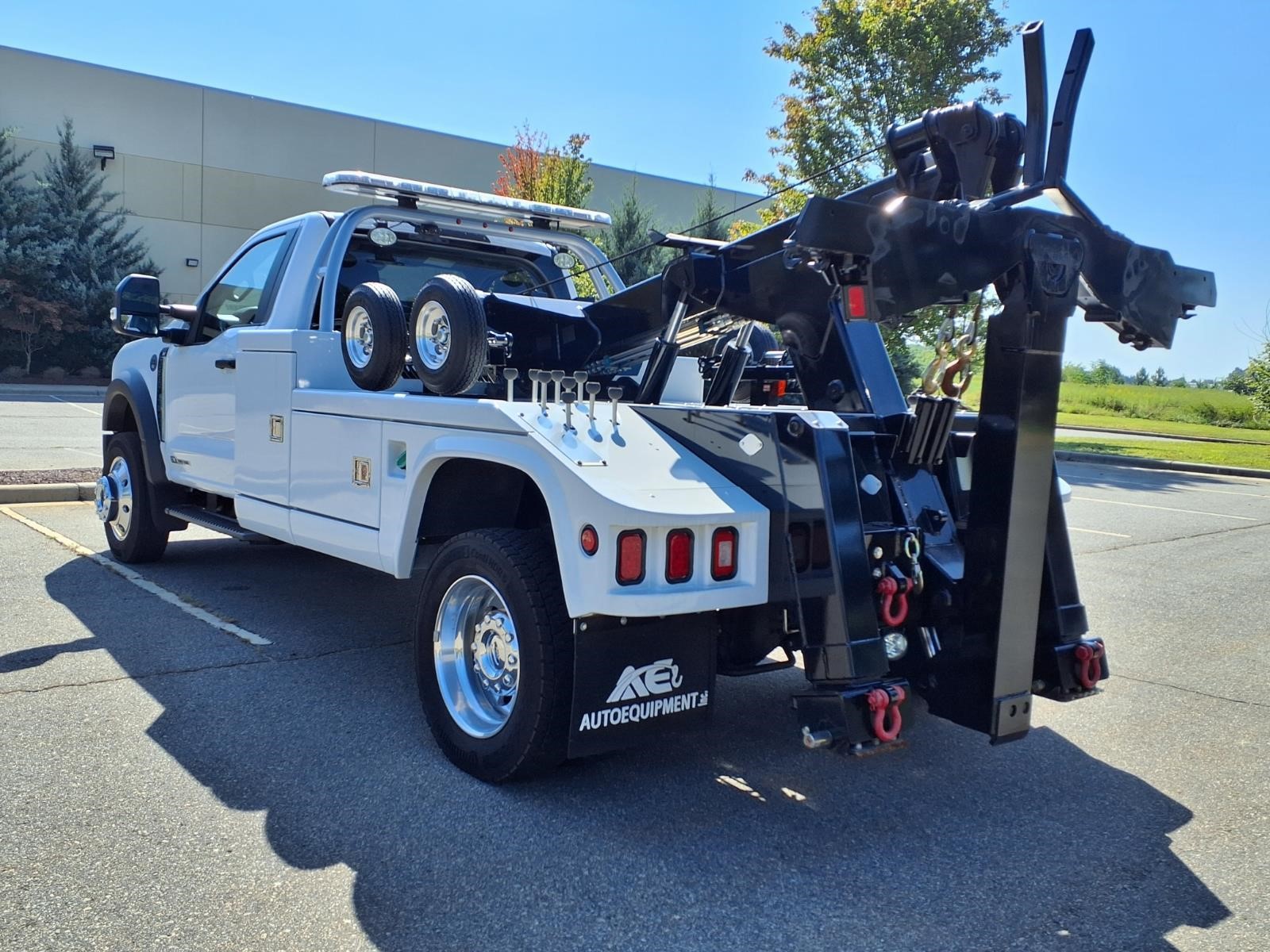 2024 FORD F550 SD thumbnail 24