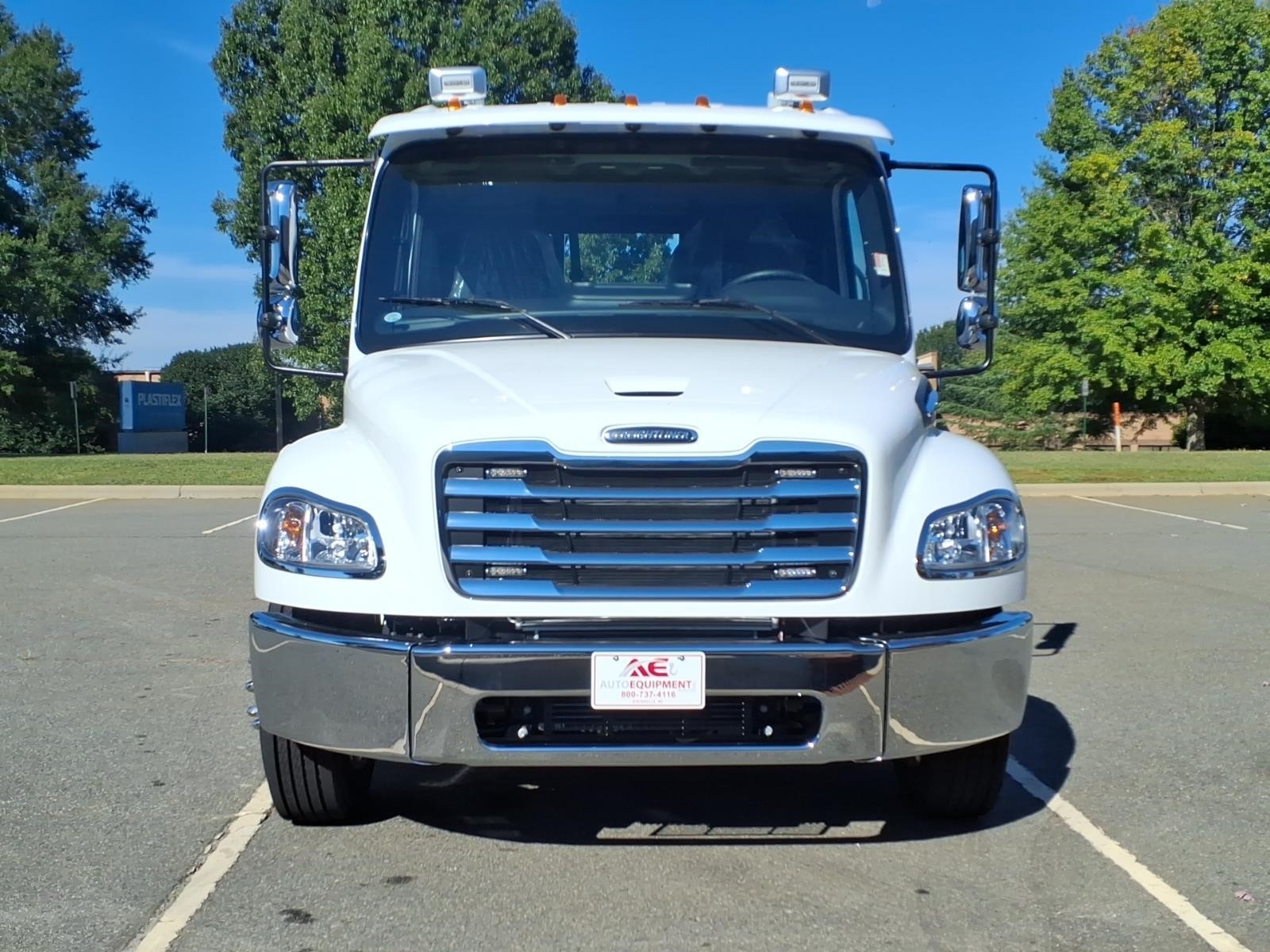 2026 FREIGHTLINER M2 106 thumbnail 2