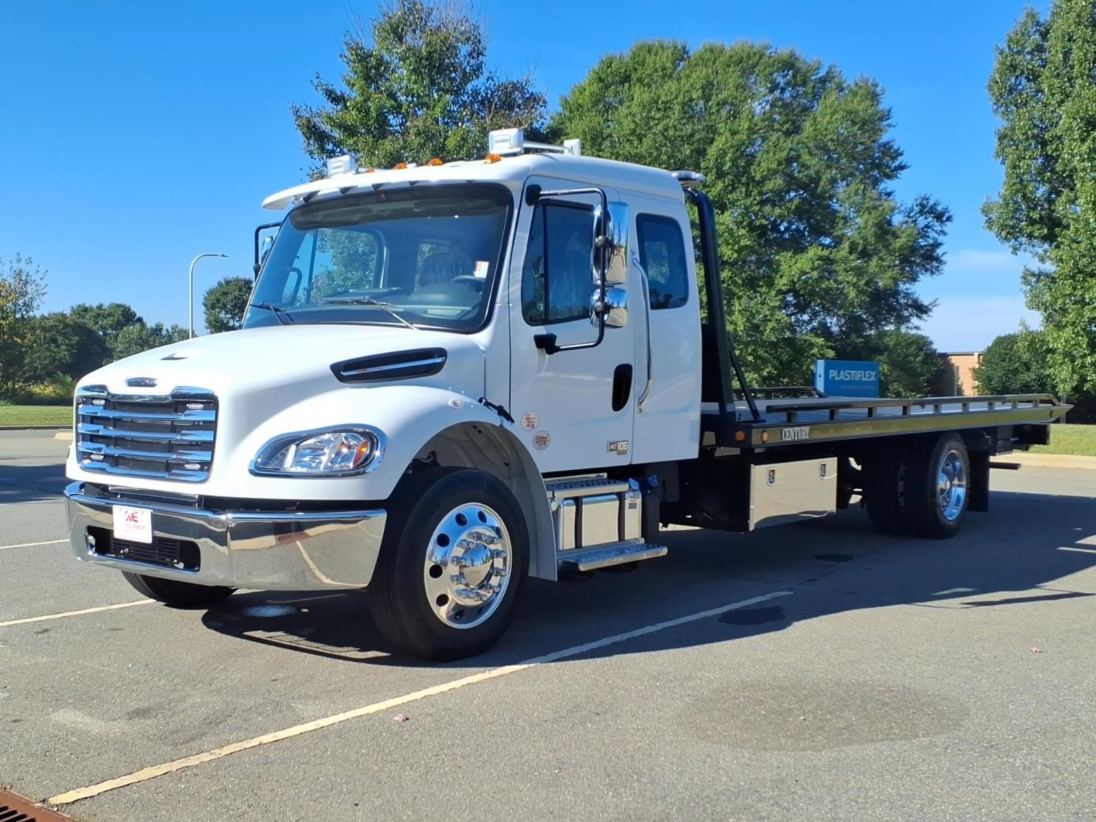 2026 FREIGHTLINER M2 106 thumbnail 3