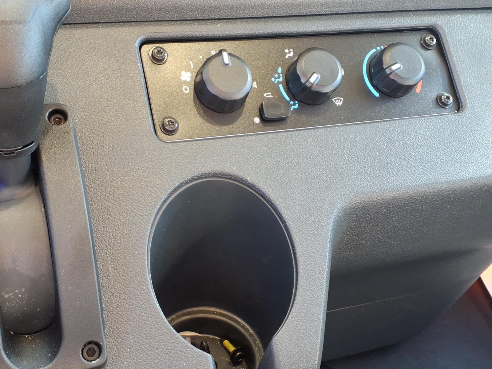 2026 FREIGHTLINER M2 106 thumbnail 7