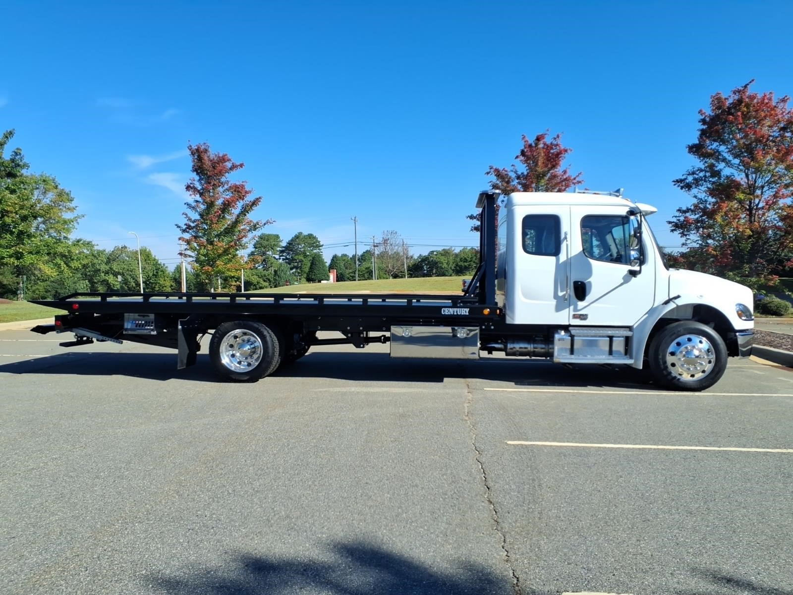 2026 FREIGHTLINER M2 106 thumbnail 33