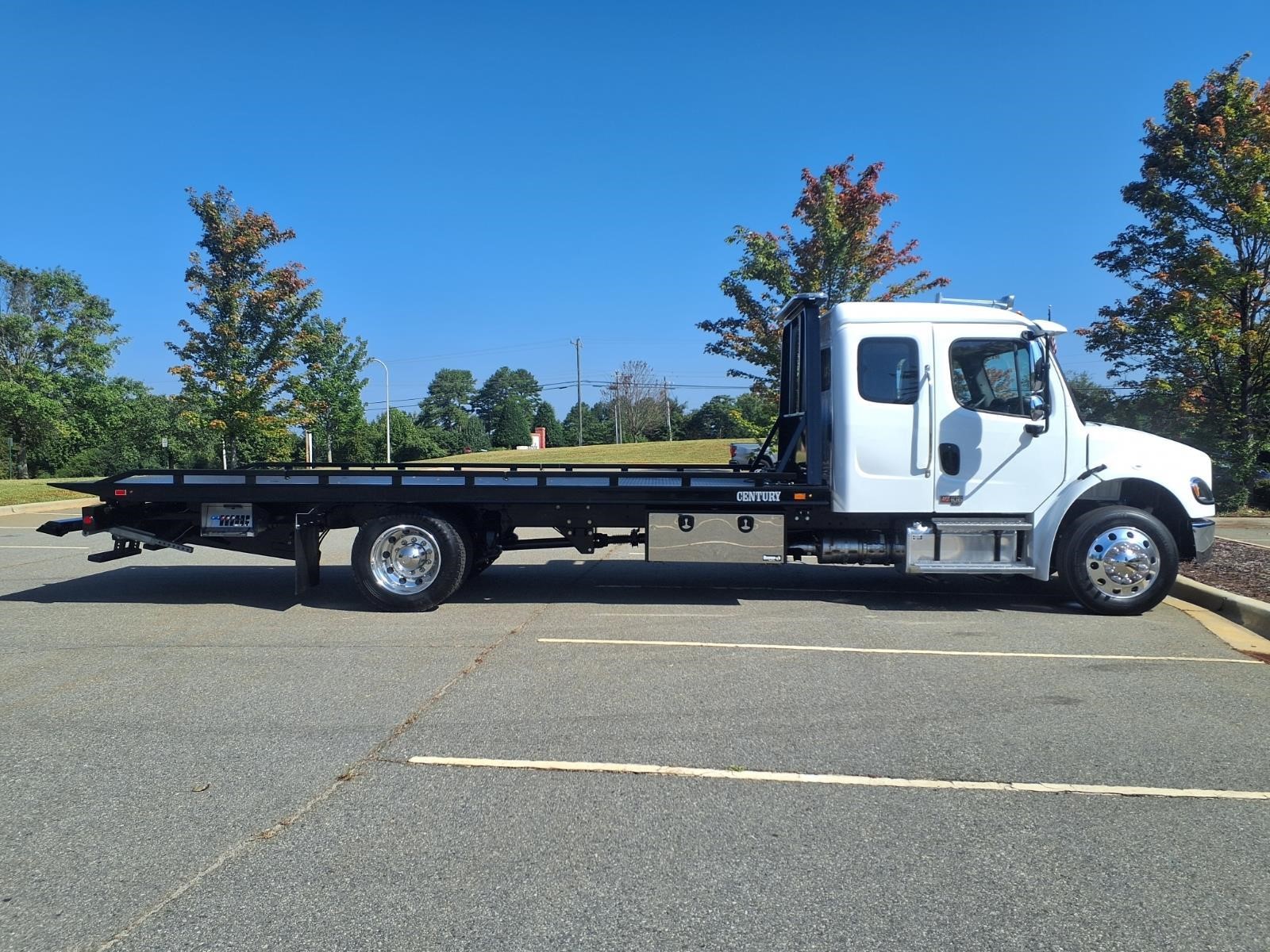 2027 FREIGHTLINER BUSINESS CLASS M2 106 thumbnail 33