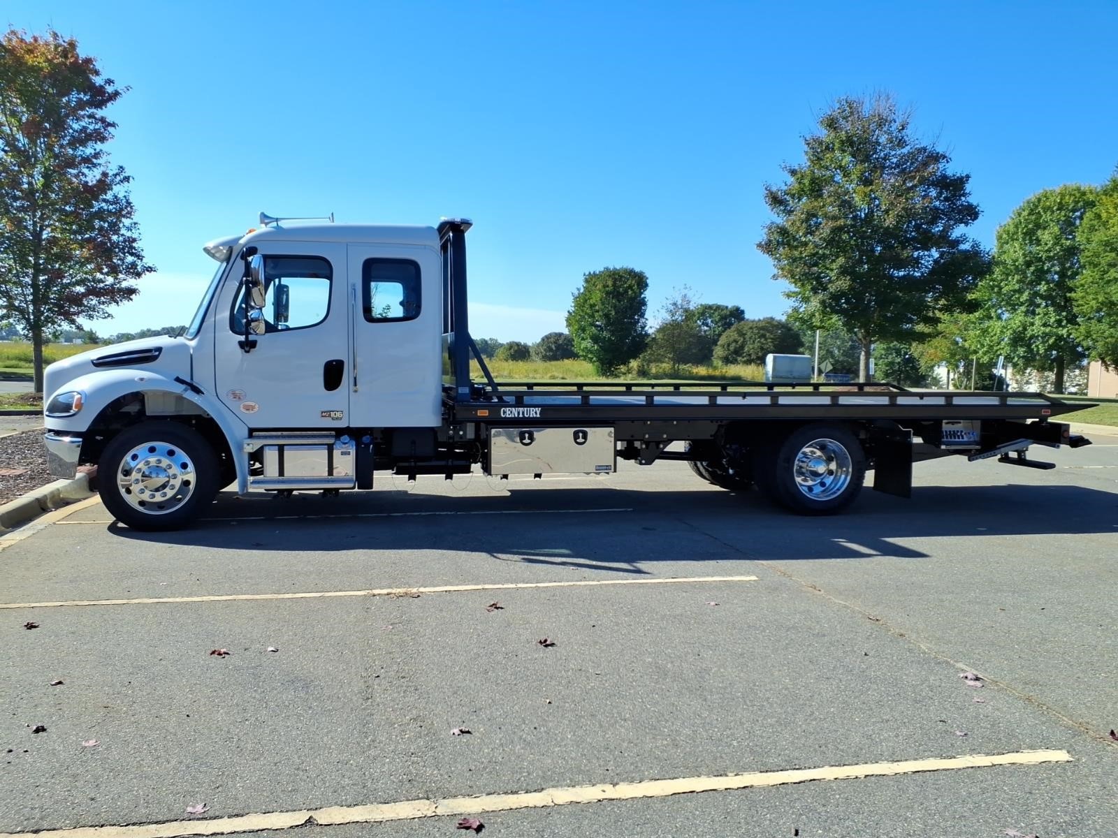 2027 FREIGHTLINER M2 106 thumbnail 18
