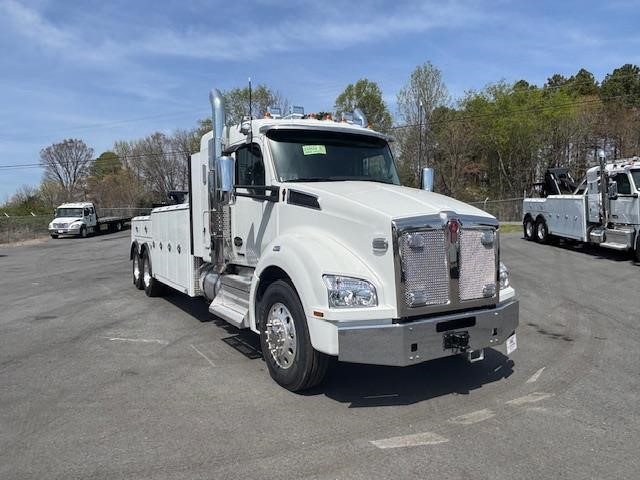 2026 KENWORTH T880