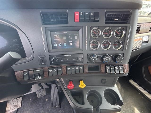 2026 KENWORTH T880 thumbnail 32