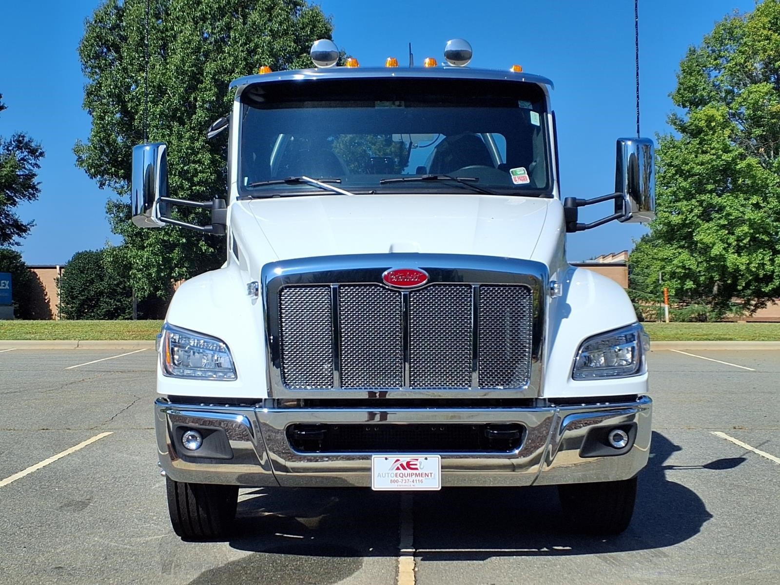 2027 PETERBILT 537 thumbnail 2