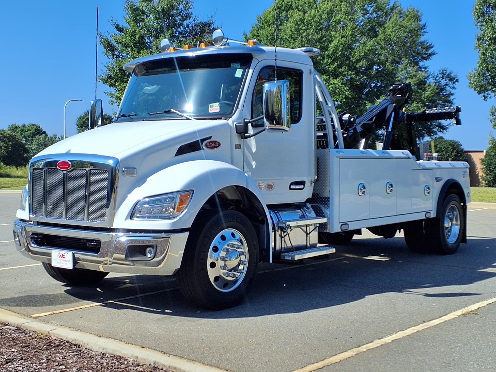 2027 PETERBILT 537 thumbnail 3