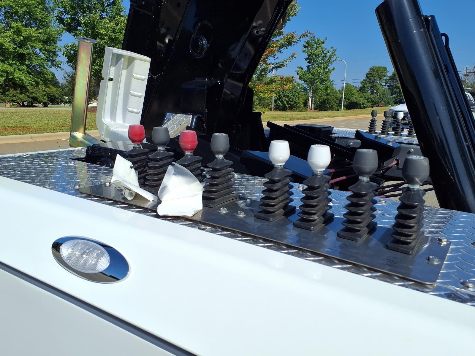 2027 PETERBILT 537 thumbnail 27